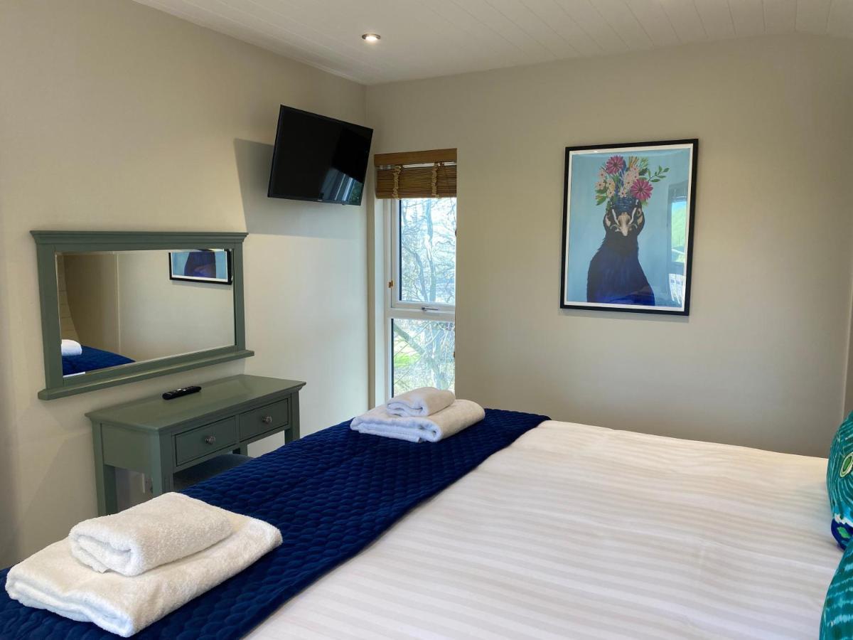 קופאר Acorn Lodge With Hot Tub מראה חיצוני תמונה