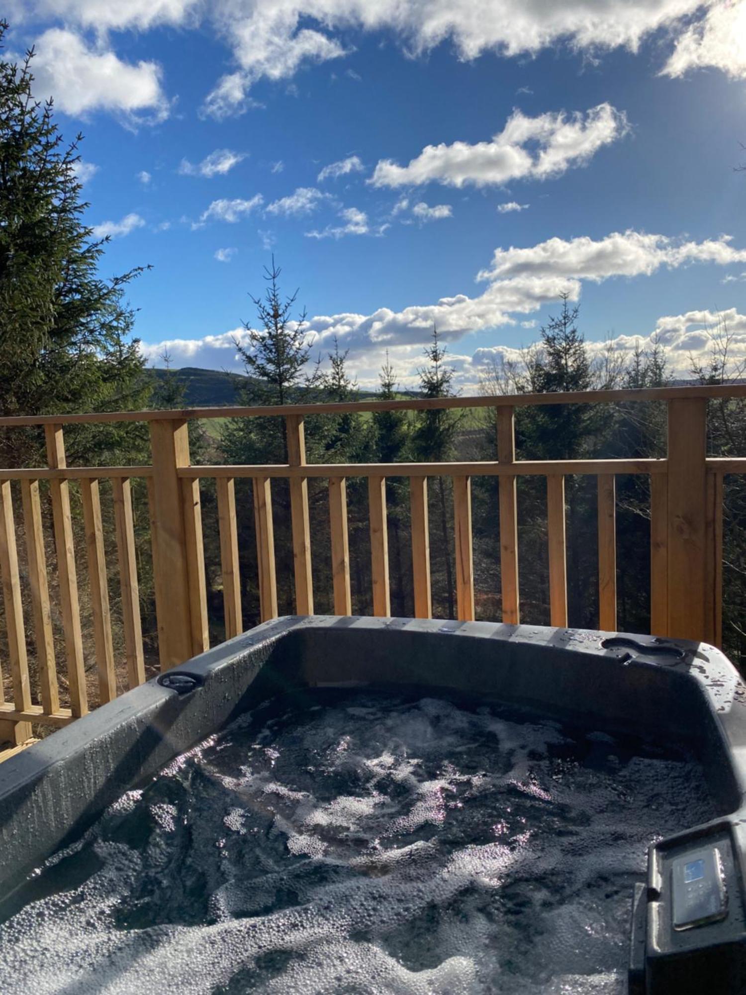 קופאר Acorn Lodge With Hot Tub מראה חיצוני תמונה